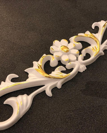 CEILING AND WALL MOTIF - POLYSTYRENE - DGP34-BA2 - DAISY WHITE GOLD 10*65cm